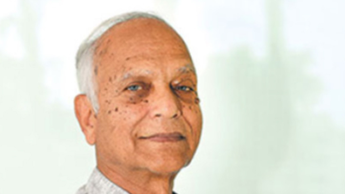 प्रधानमन्त्री कार्कीका श्रीमानलाई थप उपचारका लागि भारत लैजाने तयारी