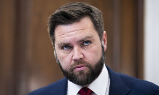 अमेरिकी उपराष्ट्रपतिको घरमा आक्रमण