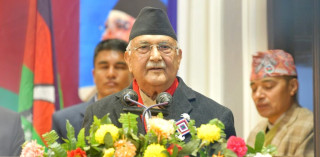 ओलीको गुनासोः सुन तस्कर हुँ कि जस्तो गरेर चेकिङ गरेको छ विमानस्थलमा, हैरान पारेको छ