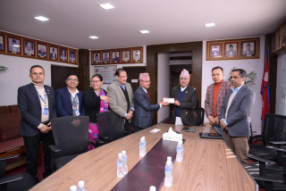 नागरिक लगानी कोषद्वारा भौतिक पूर्वाधार पुनर्निर्माण कोषमा ५१ लाख सहयोग