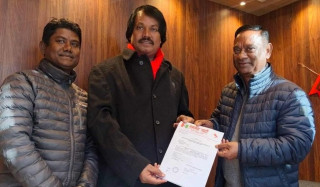 जसपा नेता वीरेन्द्र महतो जनमत पार्टी प्रवेश, चुनाव लड्न पाए टिकट