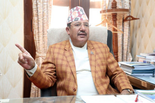 दल र उम्मेदवारले बैंकिङ प्रणालीबाट कारोबार गर्नुपर्ने