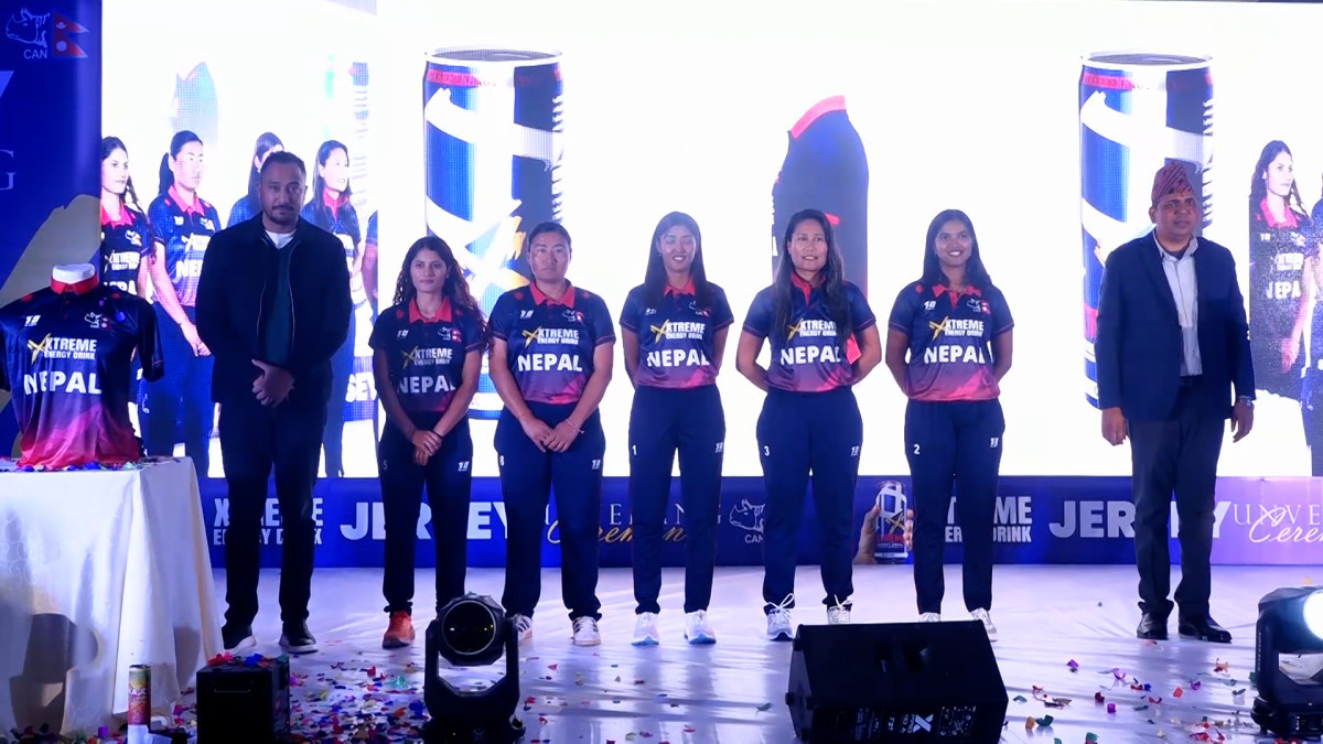 राष्ट्रिय महिला क्रिकेट टोलीको नयाँ जर्सी सार्वजनिक