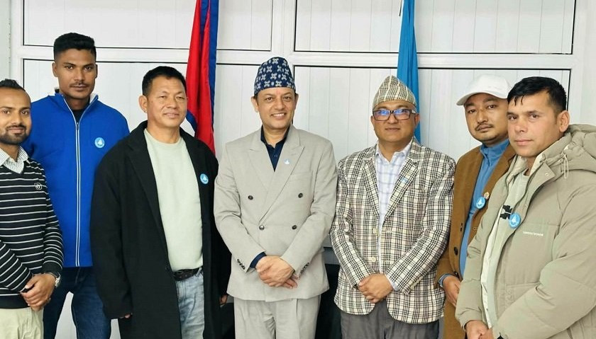 कांग्रेसका महासमिति सदस्य राईसहित ४ जना रास्वपामा प्रवेश