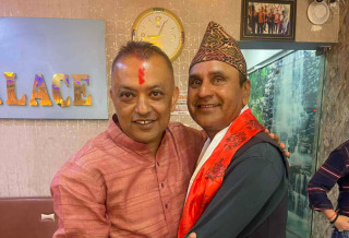 रास्वपा मकवानपुरका सभापति पराजुलीले छोडे पार्टी, फर्किए कांग्रेसमा