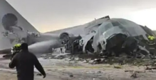 कार्गो विमान उडेको केही बेरमै खस्यो, १५ जनाको मृत्यु