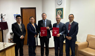 नागरिक लगानी कोष र एक्सेल डेभलपमेन्ट बैंकबीच सम्झौता