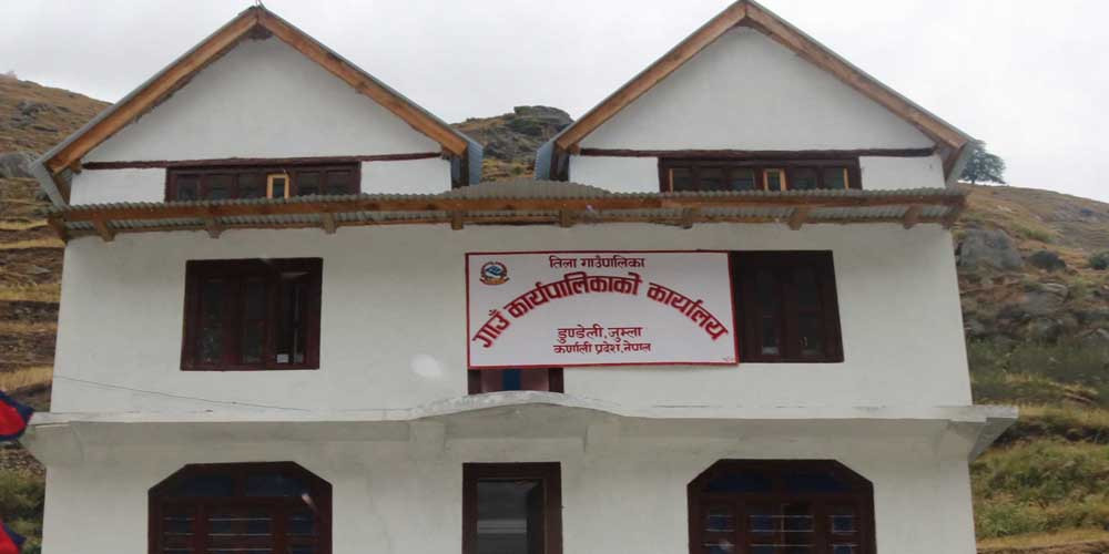 तिला गाउँपालिकाद्धारा ठेक्काबाट १२ योजना निर्माण गर्दै