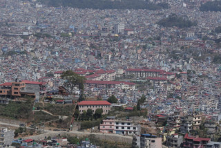 नीलो आकाश र कञ्चन दृश्यले फेरियो उपत्यकाको रूप (तस्बिरसहित)