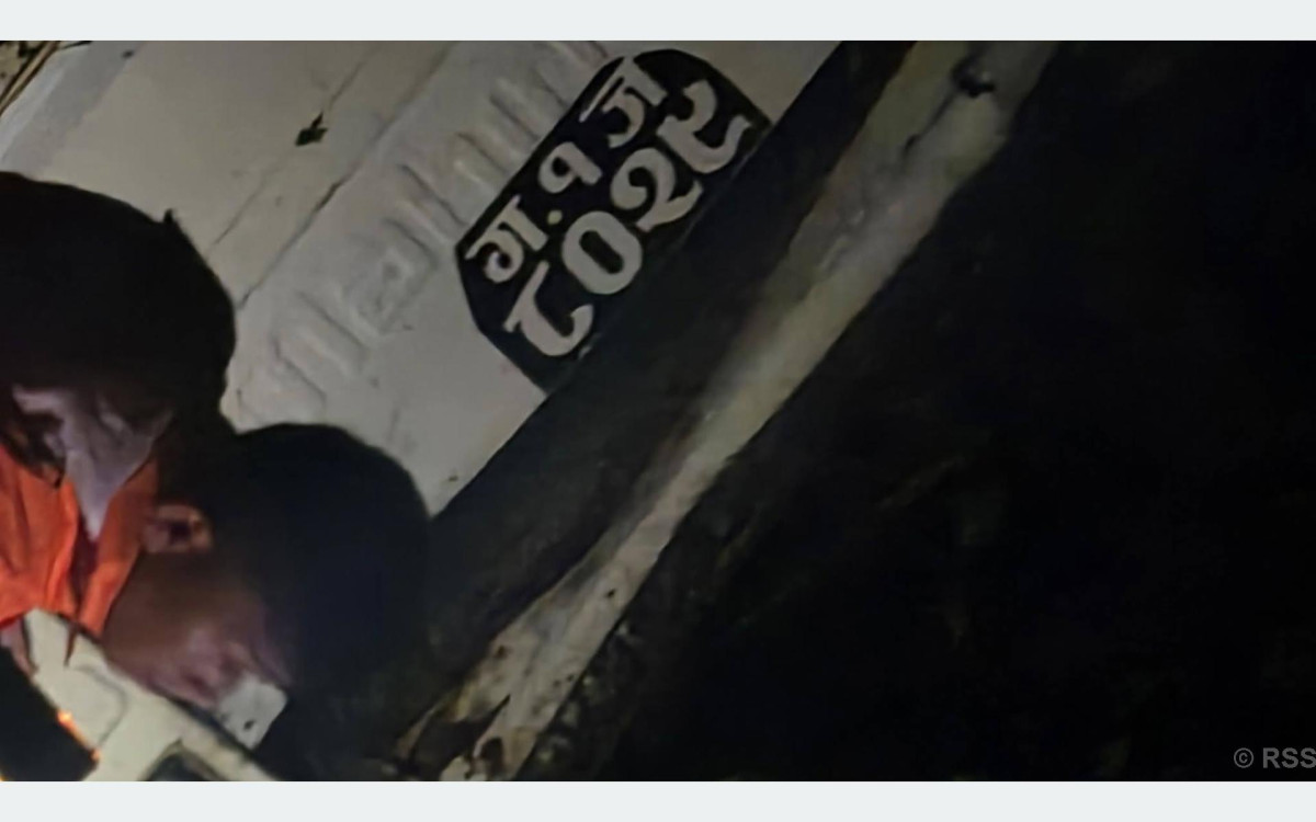 पर्वतमा बोलेरो जिप दुर्घटनामा चालकको मृत्यु