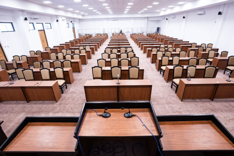 आज नवनिर्वाचित सांसदहरूको शपथ ग्रहण, कुन-कुन भाषामा लिँदैछन् शपथ ?