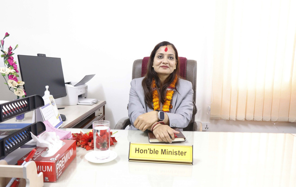 स्वास्थ्य मन्त्री निशा मेहताले गरिन् पदभार ग्रहण