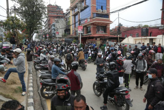 राइडर शेयरिङ कम्पनीको ज्यादती विरुद्ध शान्तिपूर्ण बाइकर्‍याली(तस्बिरहरु)