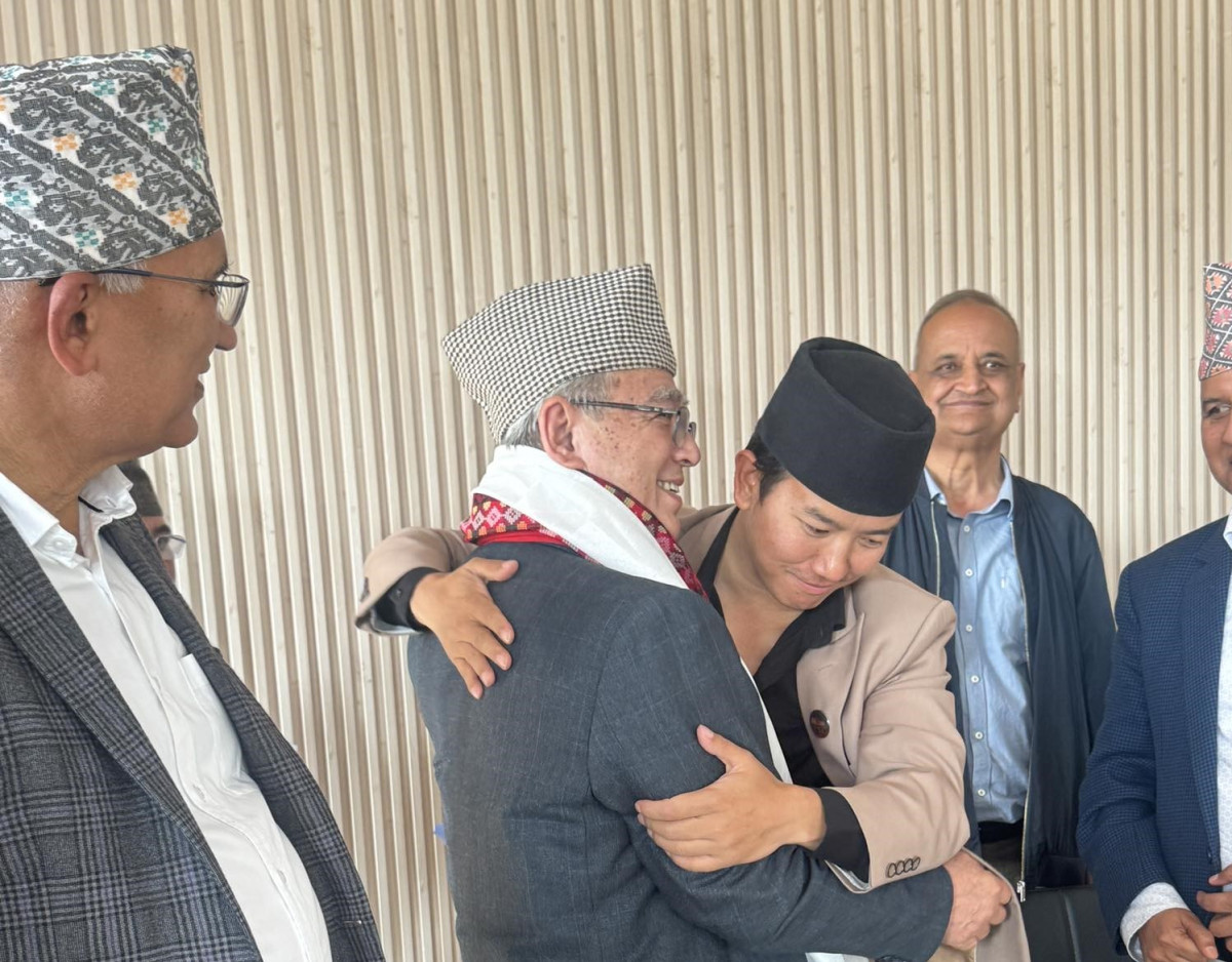 एमाले संसदीय दलको नेतामा बादल निर्वाचित