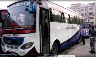 कोरोनाका कारण बस व्यवसायी मारमा