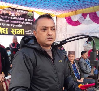 असंवैधानिक र स्वेच्छाचारी ढंगले घोषणा भएको निर्वाचन स्वीकार्य छैन : गगन थापा