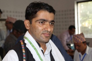 एमालेबाट रुपन्देही–३ को उम्मेदवारमा सिफारिस भएका विश्वराज बराल को हुन् ?