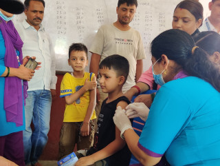 रुपन्देहीका ९ वटा पालिकामा दादुरा-रुबेला खोप अभियान सुरु