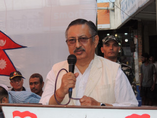 बालकृष्ण खाणलाई ३० लाख धरौटीमा छाड्न उच्च अदालत पाटनकाे आदेश