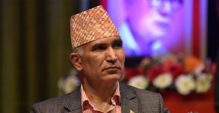 सरकार बदल्ने कोशिष माकुरोको जालो जस्तो च्यातियो : विष्णु पौडेल