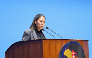 उत्तरपुस्तिका हराएको विषयमा छानबिन समिति गठन गरी अध्ययन भइरहेको छ : शिक्षामन्त्री श्रेष्ठ