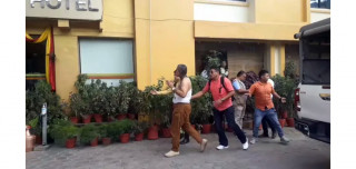 दुर्गा प्रसाईंलाई दलियो कालोमोसो