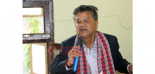 भरत शाहको प्रश्न : सरकार बचाउन सधै लागिरहने अनि जनताको काम कहिले गर्ने ?