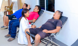 सिद्धार्थनगर सिटी हस्पिटलमा पक्षघातसम्बन्धी जनचेतना तथा रक्तदान कार्यक्रम 