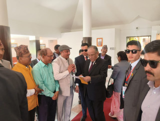 सिद्धार्थ सञ्जालले प्रधानमन्त्रीलाई भन्यो : गौतमबुद्ध विमानस्थल नियमित सञ्चालन होस्