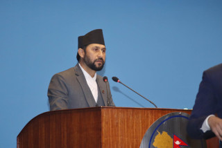 अहिलेको व्यवस्था दलहरुको व्यवहारका कारण खतरामा पर्‍यो : रवि लामिछाने