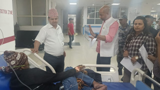 लुम्बिनीका गृहमन्त्री पाण्डेयको निर्देशन-उपचारमा कमी हुन नदिनू