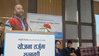 मन्त्री पाण्डेयको प्रश्न : अधिकार नदिने अनि प्रदेश सरकारले गर्न सकेन भन्ने ?