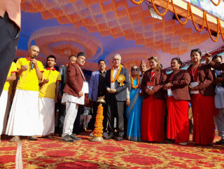 दुःख पर्दा नबोल्ने सरकार आवश्यक छैन : डा. चन्द्र भण्डारी 