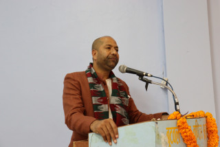 सहकारी संस्थालाई व्यवस्थित गर्न लागिपरेका छौं : गृहमन्त्री पाण्डेय