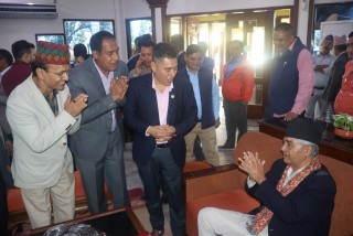 गौतमबुद्ध विमानस्थल सञ्चालनका लागि भूमिका निर्वाह गरिदिन पूर्वप्रधानमन्त्रीसँग माग