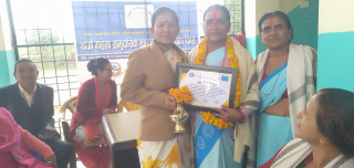 सियारीमा स्वास्थ्य स्वयंसेविका दिवसमा सम्मान