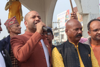 विमानस्थल सञ्चालनका लागि सरकारबाट हटेर नेतृत्व गर्नुपरे गरौंला : मन्त्री पाण्डेय