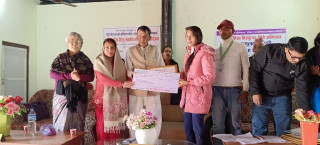 कोटहीमाईमा उत्कृष्ट जीपीए ल्याउने विद्यार्थीलाई नगदसहित सम्मान