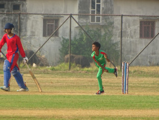 १० वर्षिय क्रिकेटर अफसरको कमाल
