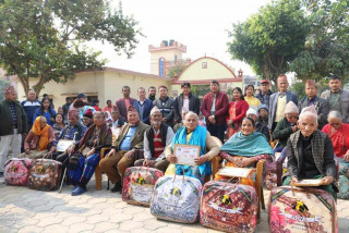 तिलोत्तमा–६ मा ज्येष्ठ नागरिकलाई सम्मान