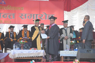 रुपन्देहीका किशोर गौतम व्यवस्थापन संकायबाट एमफिलमा सर्वोत्कृष्ट