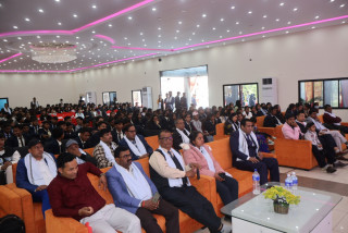 साई ग्लोबलमा कक्षा ११ का विद्यार्थीहरुलाई स्वागत