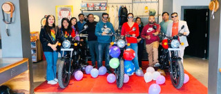 रोयल इनफिल्ड मेटेओर बाइकको बुटवलमा विक्री शुभारम्भ