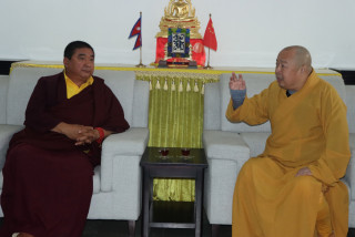 उपाध्यक्ष डा. लामा र सुङबीच लुम्बिनीको विकासमा सहकार्य गर्नेबारे छलफल