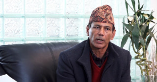 वाणिज्य बैंकहरु मर्ज भएजस्तै गरी लघुवित्त र सहकारीहरु पनि मर्ज हुन आवश्यक छ : खेम पाठक