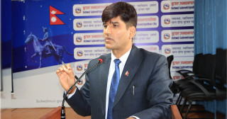 जिल्ला प्रशासनको सेवा प्रवाहबारे जनप्रतिनिधिसँग छलफल