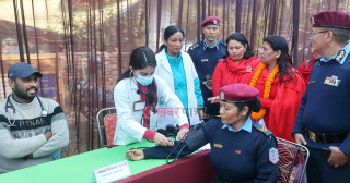 नेपाल प्रहरी श्रीमती संघको आयोजनामा भैरहवामा निःशुल्क स्वास्थ्य शिविर
