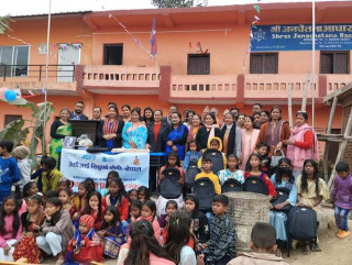 जेसीआई सिद्धार्थ लेडीद्वारा शैक्षिक सामग्री प्रदान