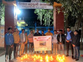 धादिङ बस दुर्घटनामा ज्यान गुमाउनेको सम्झनामा दीप प्रज्वलन