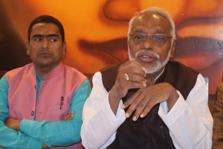 राजेन्द्र महतोको प्रश्न : अहिले पनि सिडिओको शासन छ, यो कुन संघीयता हो ?